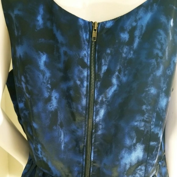 Forever 21+ Special Occasion Party Dress - Picture 4 of 6